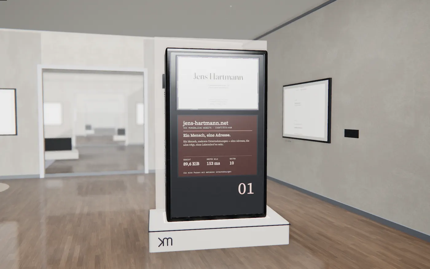 Exhibition photo: the stele of jens-hartmann.net in the gallery